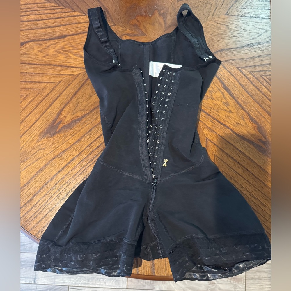 Used Solbeauty full body faja